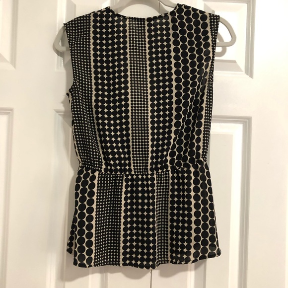 Who What Wear Sleeveless Blouse - Picture 8 of 15